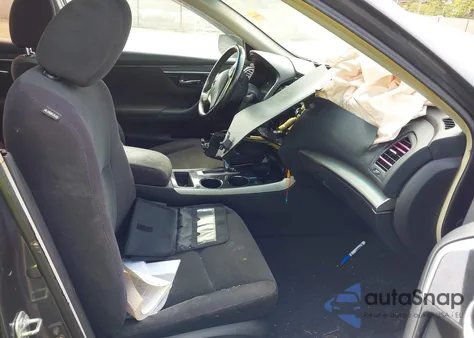 2013 Nissan Altima 2.5 Sv z USA, uszkodzony, nr VIN 1N4AL3AP9DC269472